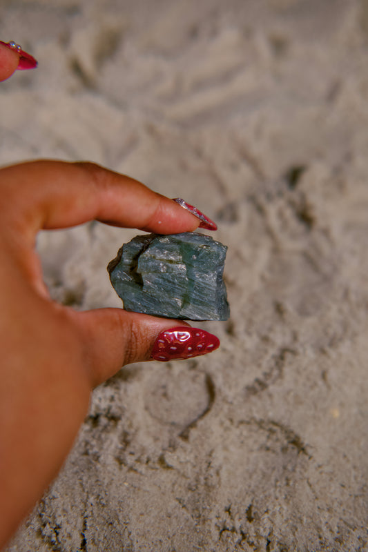 Raw Labradorite Crystal