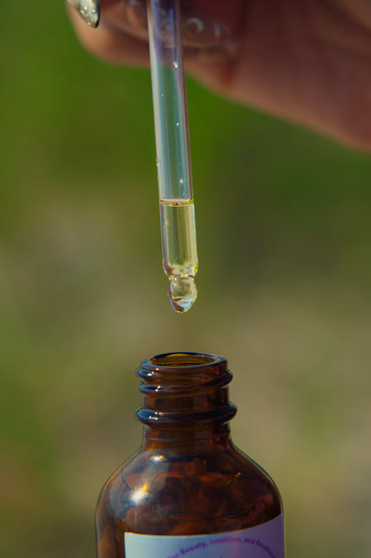 'Moonlight Mistress' Intuition 2oz Spell Oil