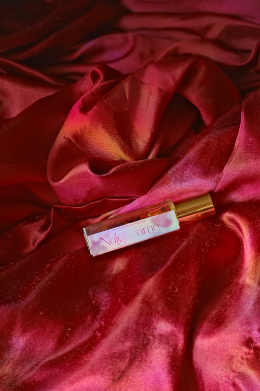'Nalguéame' Enchanted Fragrance Roller for Seduction