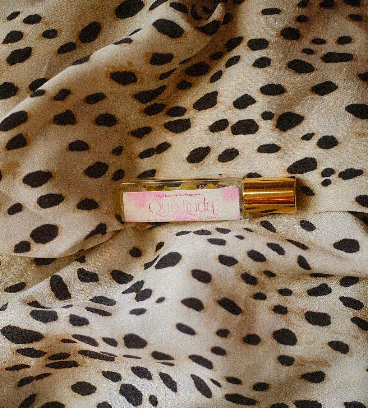 'Qué Linda' Enchanted Fragrance Roller for Princess Treatment