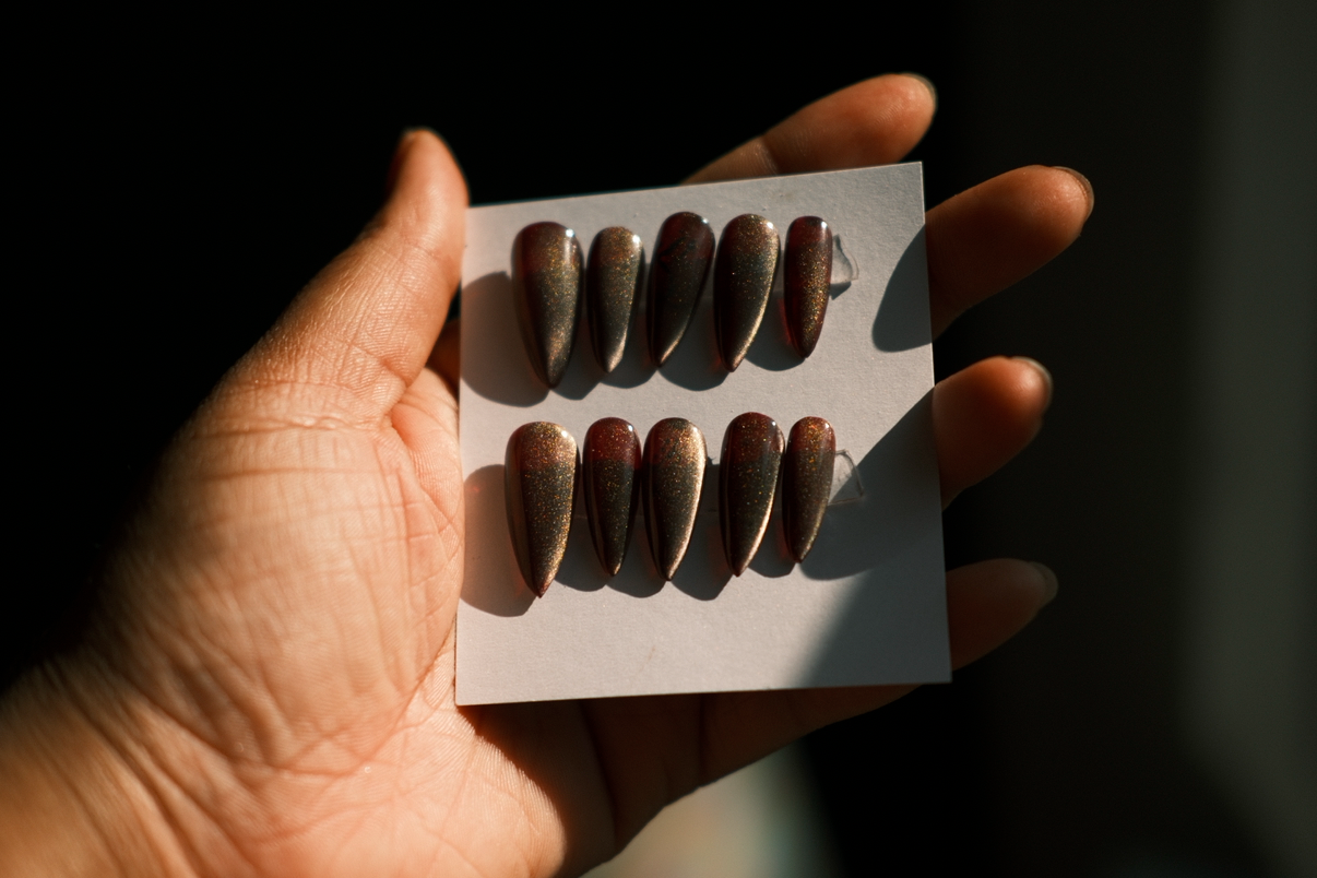 'Spelled Velvet' Spelled Press-On Nails for Peace and Meditation