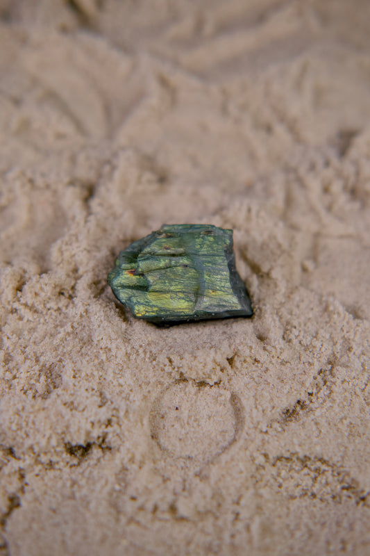 Raw Labradorite Crystal